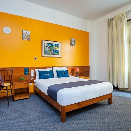 Ayenda Goldi Hotel Лима Екстериор снимка